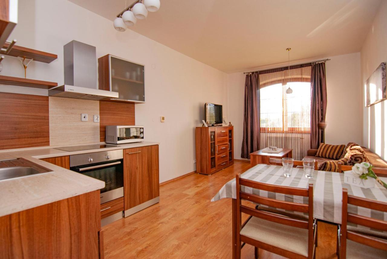 Apartmany Sileas เวลคา ลอมนิตซา ภายนอก รูปภาพ