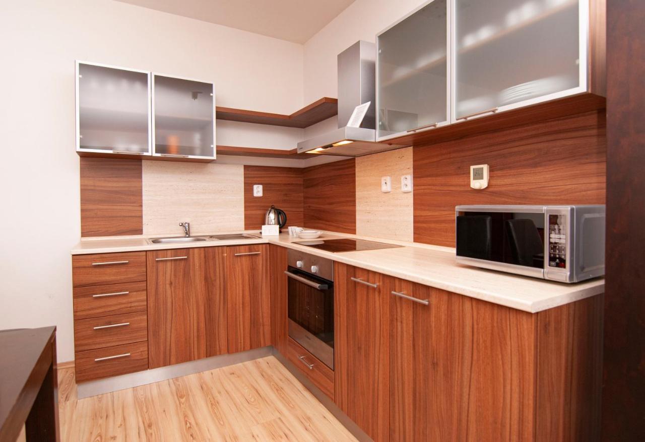 Apartmany Sileas เวลคา ลอมนิตซา ภายนอก รูปภาพ