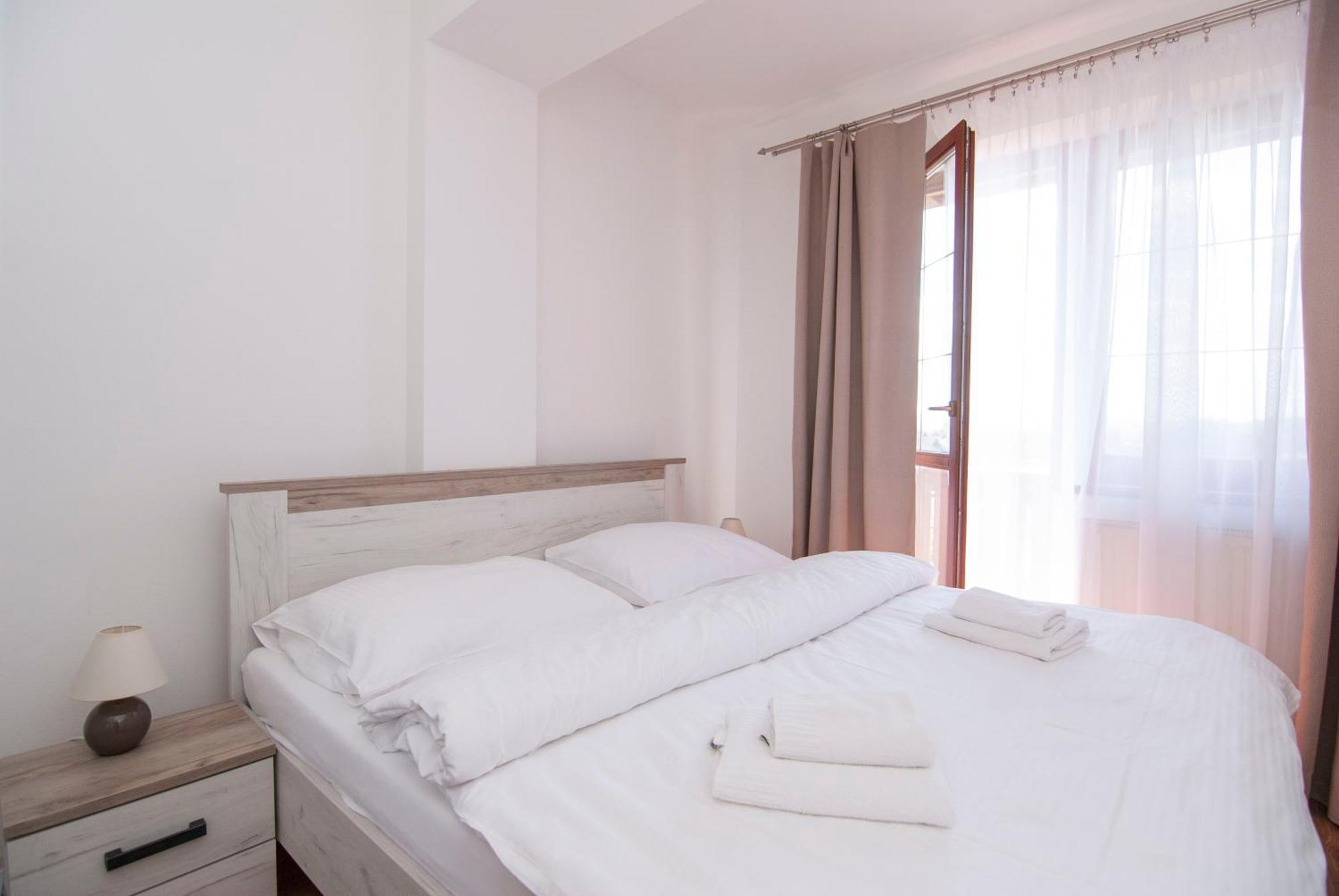 Apartmany Sileas เวลคา ลอมนิตซา ภายนอก รูปภาพ