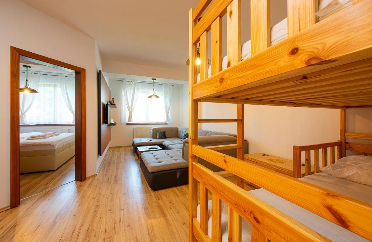 Apartmany Sileas เวลคา ลอมนิตซา ภายนอก รูปภาพ