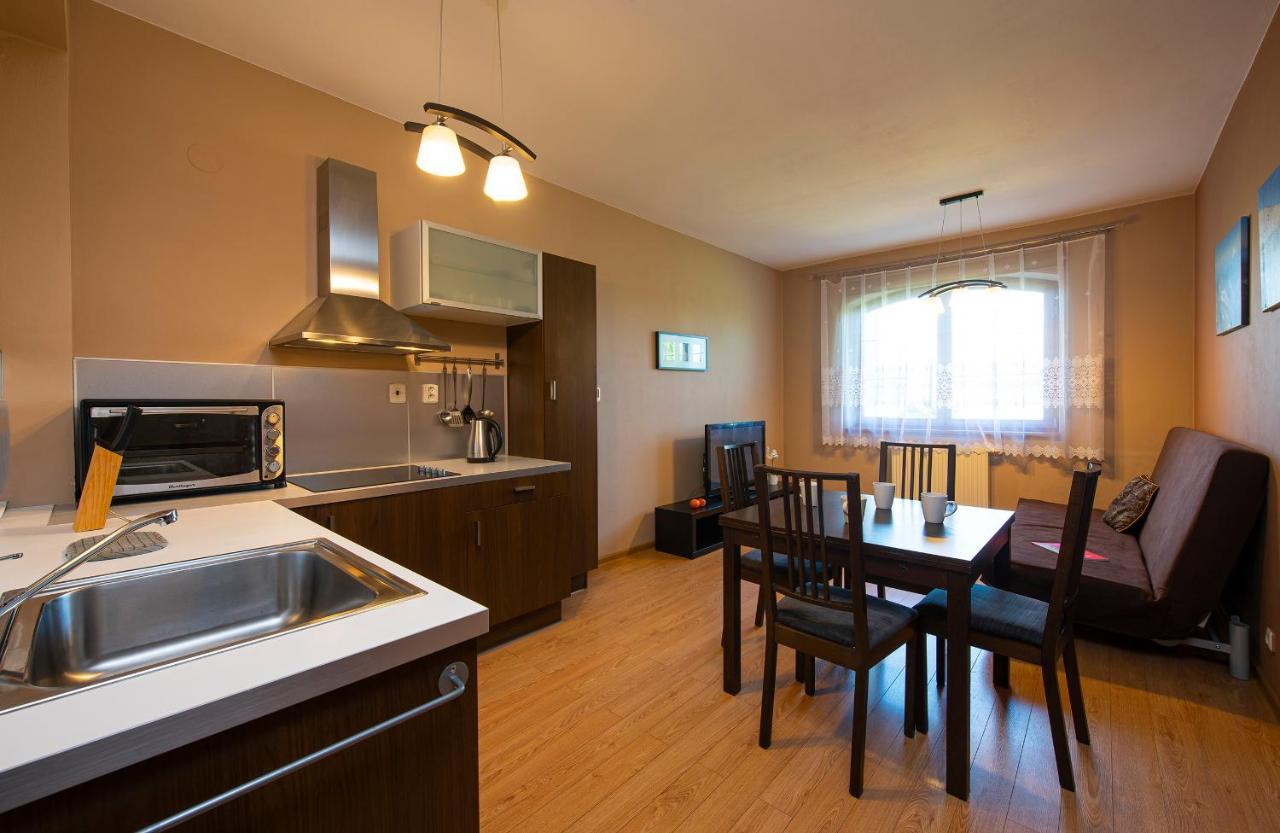 Apartmany Sileas เวลคา ลอมนิตซา ภายนอก รูปภาพ