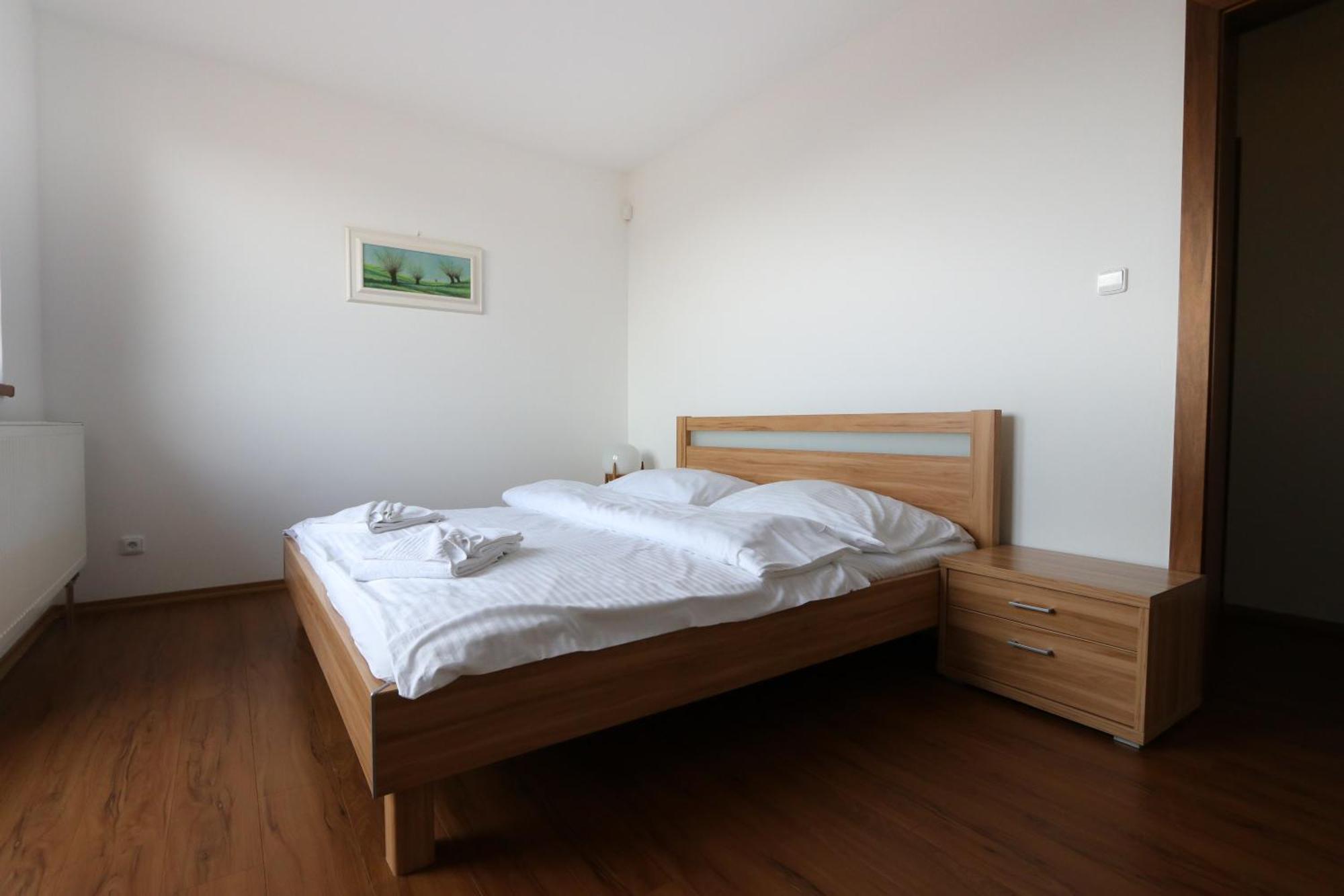 Apartmany Sileas เวลคา ลอมนิตซา ภายนอก รูปภาพ