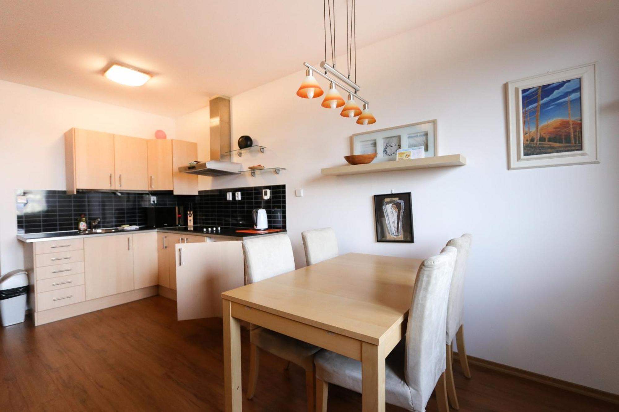 Apartmany Sileas เวลคา ลอมนิตซา ภายนอก รูปภาพ